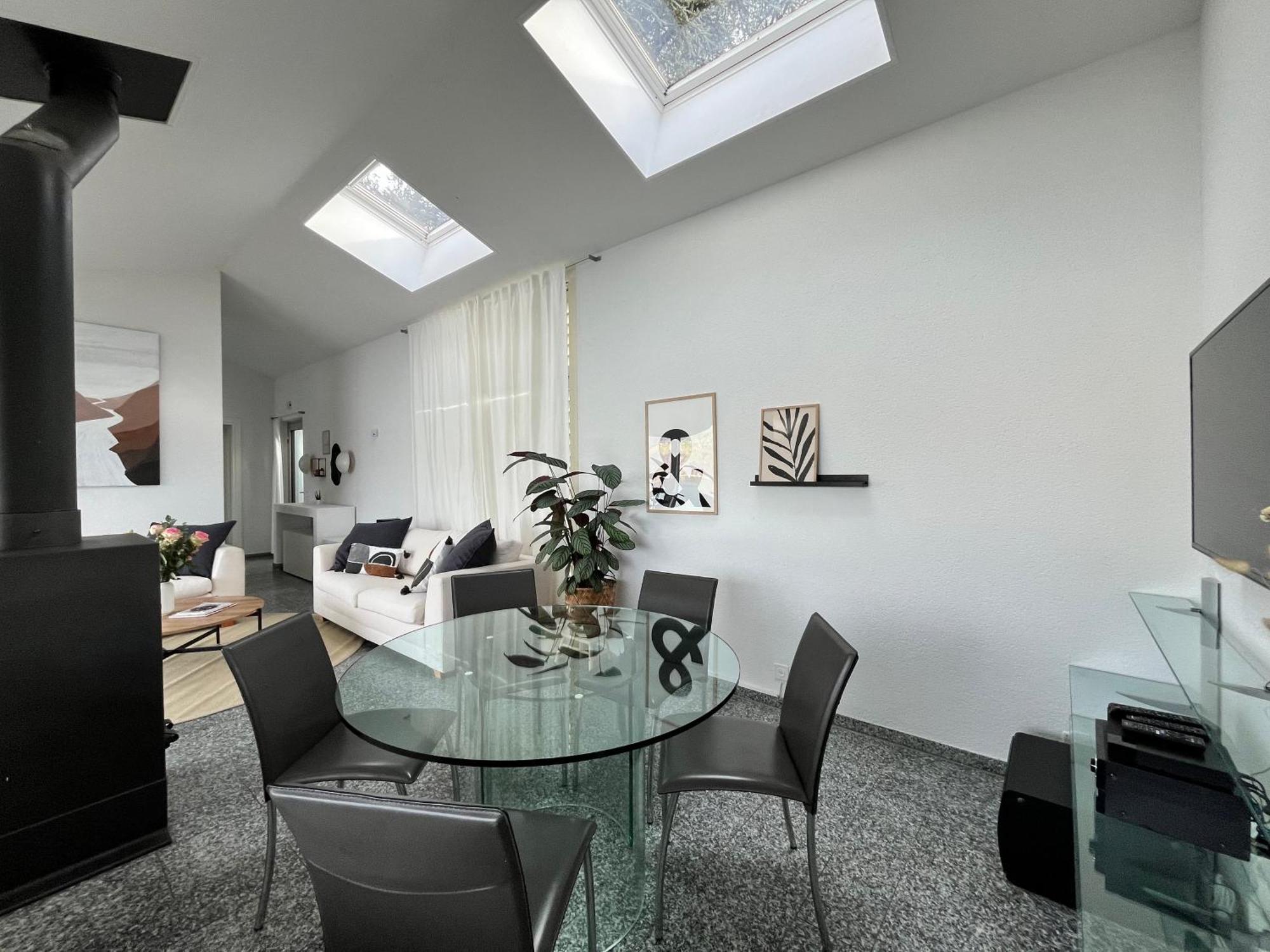 Wohnung Mit Grossartiger Seesicht Und Balkon 施皮茨 外观 照片