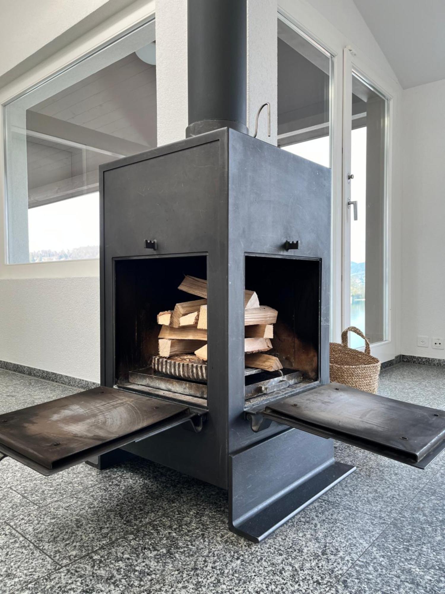 Wohnung Mit Grossartiger Seesicht Und Balkon 施皮茨 外观 照片